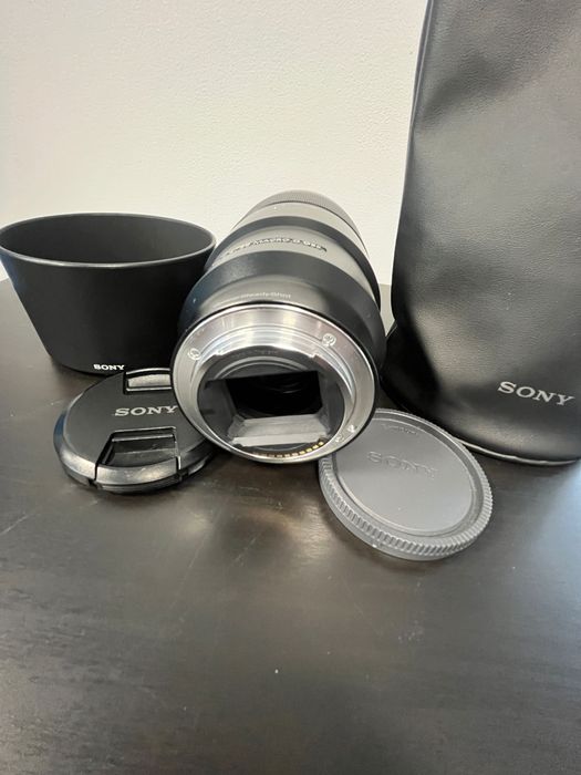 Продавам - Sony FE 90mm f/2.8 Macro G OSS