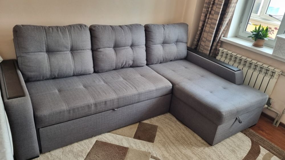 Продам диван в хорошем состоянии