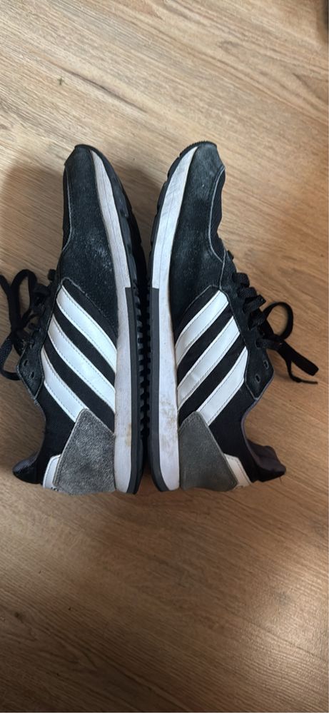Обивки на Adidas