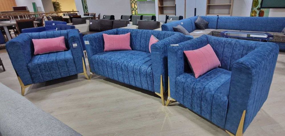 Набор мягкой мебели ( Диван 2 х местный + 2 кресла)