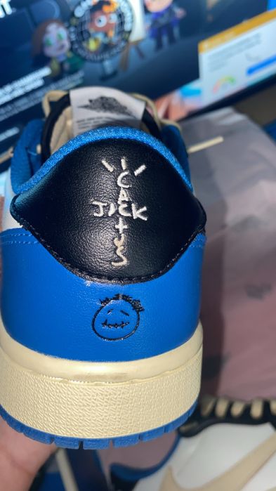 Jordan 1 low travis scott x fragment