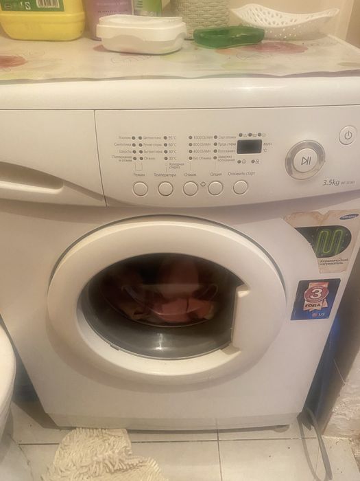 Продам стиральную машину автомат на запчасти