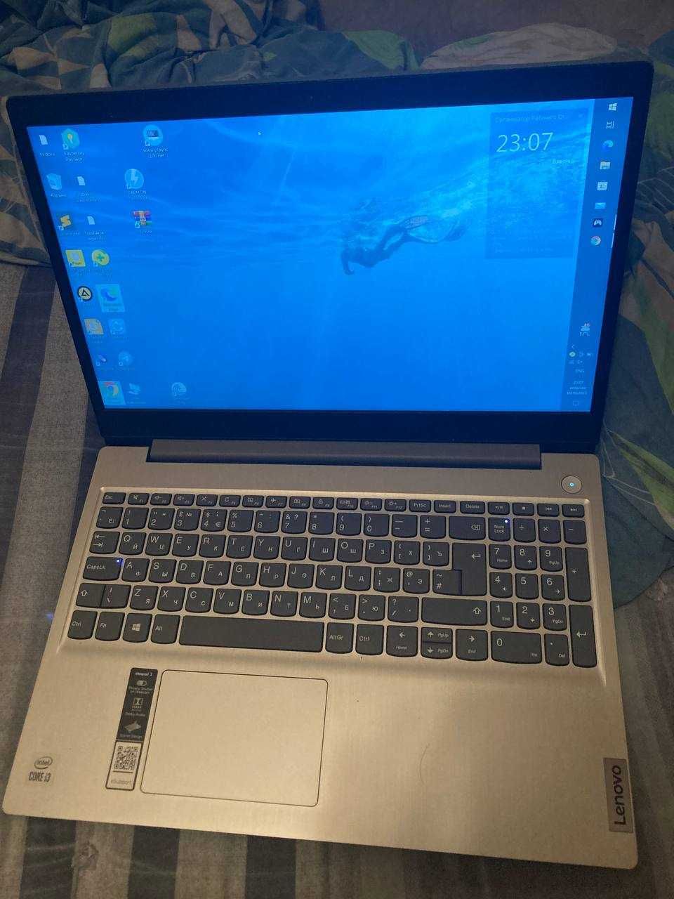 Lenovo Ideapad 3 i3 10110U ddr4 8gb 256GB SSD + 1TB HDD