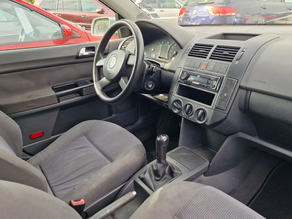 VW Polo 1.4TDi/ОБСЛУЖЕНА!Лизинг