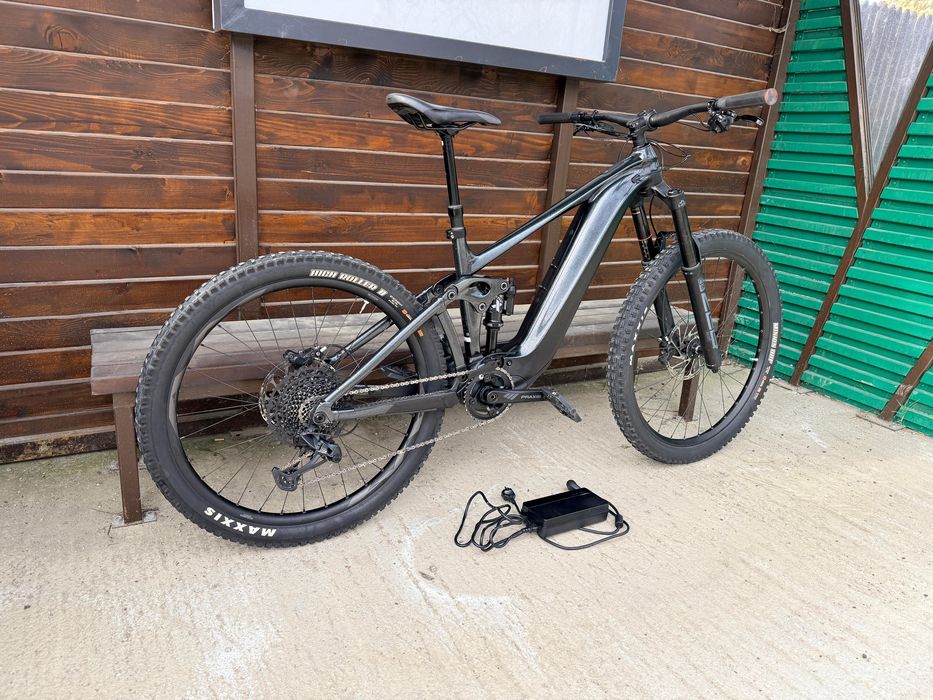 Bicicleta electrică Giant Reign E+ 2