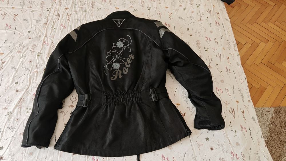 Costum moto patru sezoane damă mărimea 36