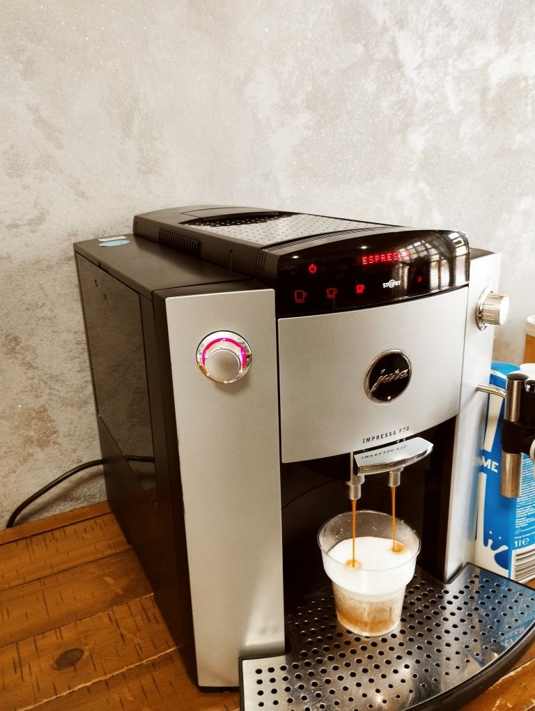 Aparat espressor cafea Jura Impressa F 70/ transport gratuit