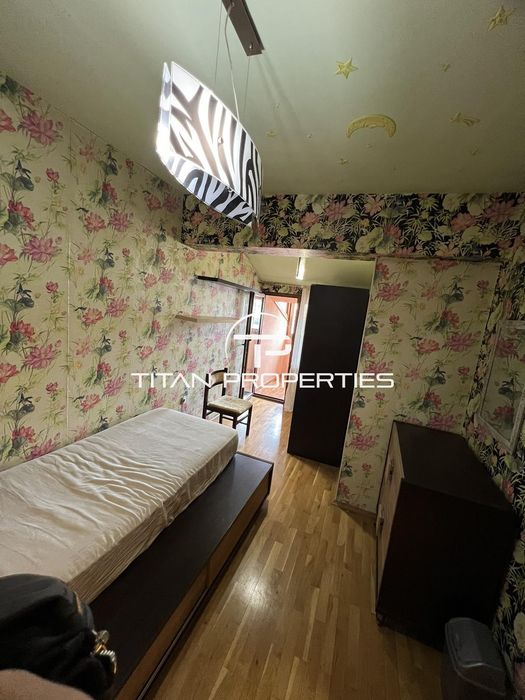 Дава се под наем Мезонет в Бургас, Център - 93 кв.м за 581.4 € - Снимка #8