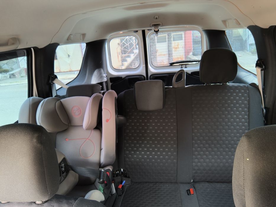 Logan MCV GPL 2012 1.6 mpi