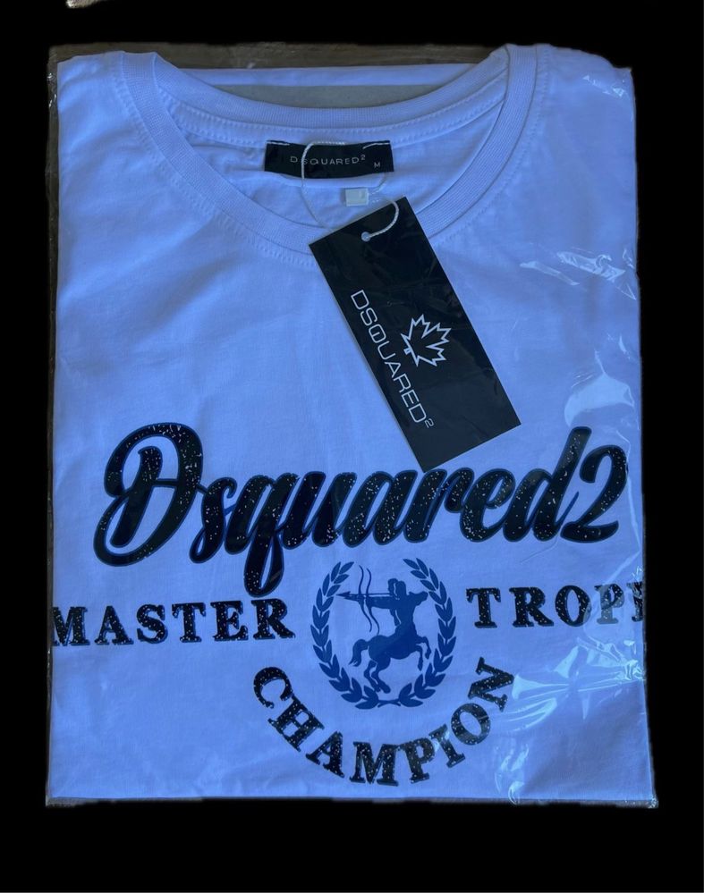 Тениски Dsquared