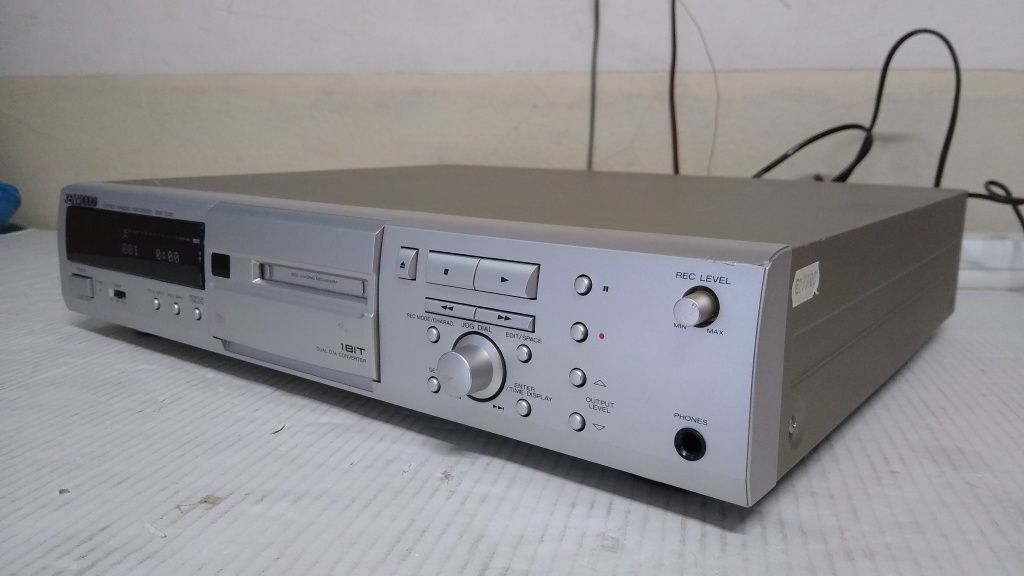 Minidisc Kenwood DMF-3020 defect