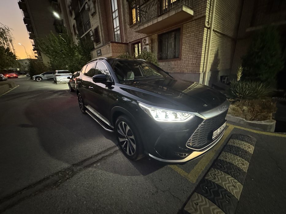 BYD Song plus gibrit 23 2024 срочно продаю