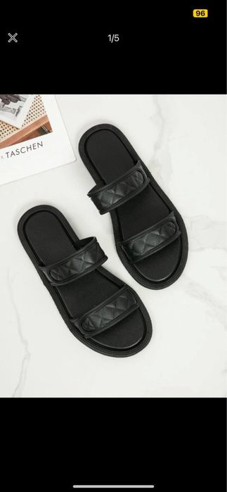 Продам новые резиновые тапочки, выглядят как кожанные.