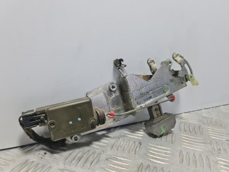 Broasca usa culisanta Nissan Interstar