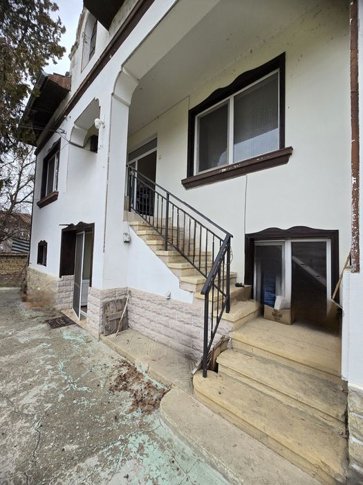 Продава се Къща в Горна Оряховица - 100 кв.м за 663 €/кв.м - Снимка #3