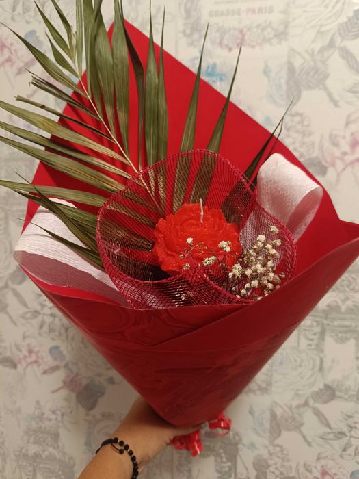 Восъчни цветя за поводи