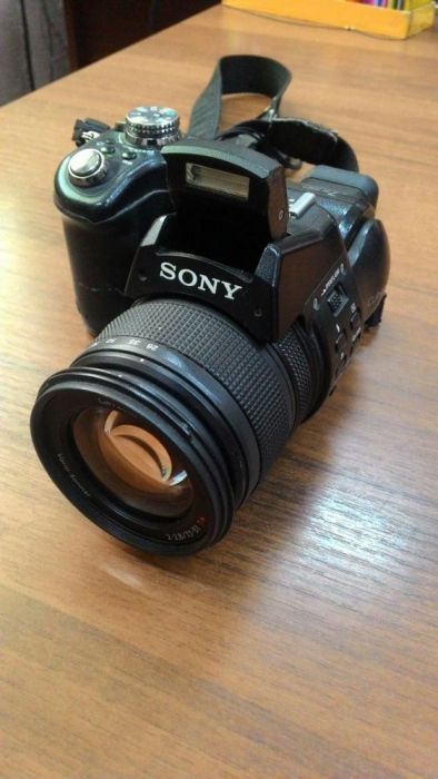 Фотоаппарат SONY DSC-F828