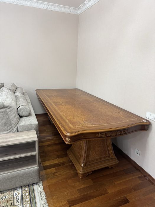 Столь для гостинной большой