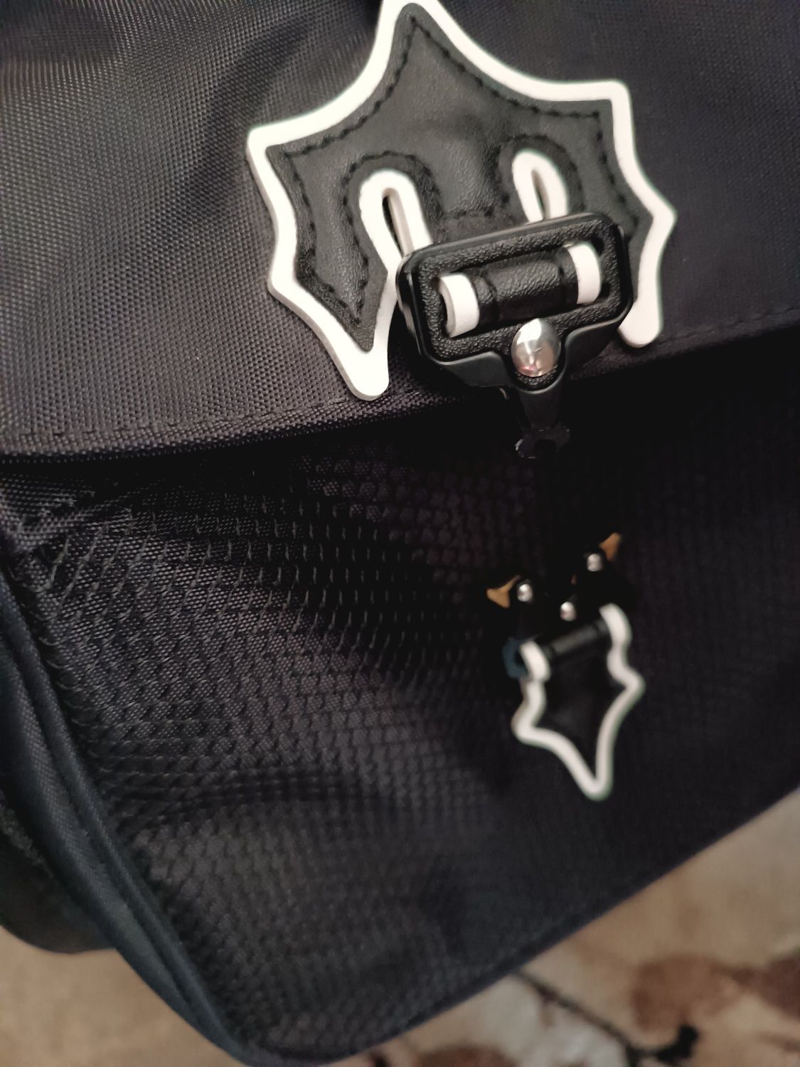 Trapstar Crossbody 2.0