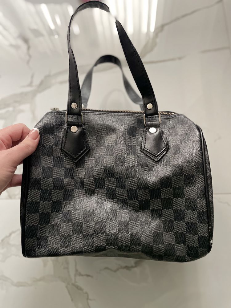 Дамска чанта Louis Vuitton