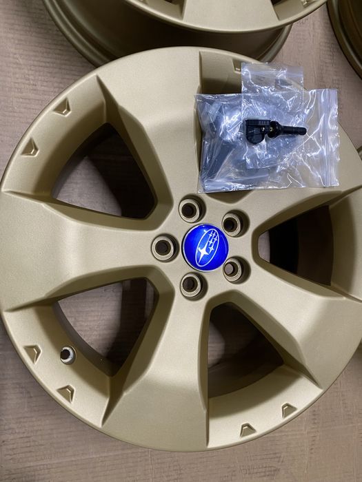 Jante '17 roti vara Subaru Forester Legacy 225/60R17 Michelin