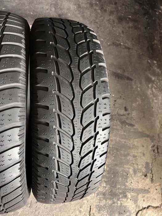 2 anvelope iarna 215/70/16 , Gt Radial