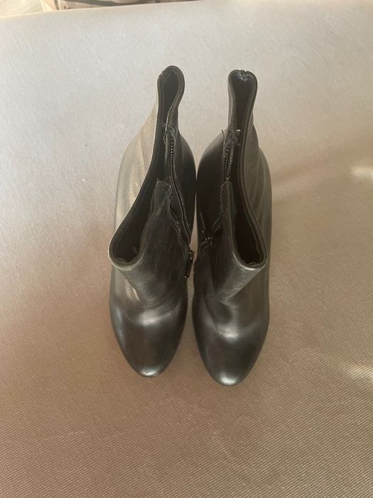 Botine Buffalo London, piele naturala, marime 36, potriviti pentru 35