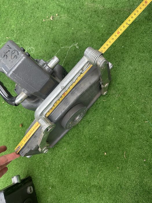 Cuplă si tiranti centrali hidraulic