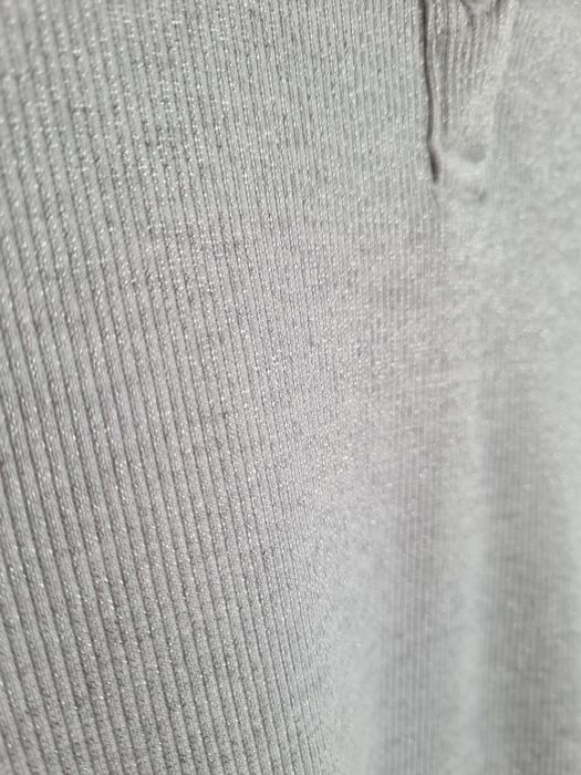 Bluza cu fir strălucitor