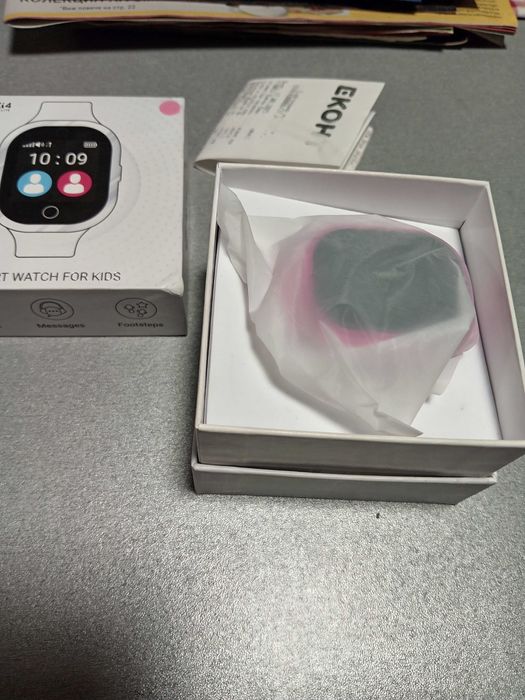 Myki watch 4 нов с оставаща гаранция 18 мес.