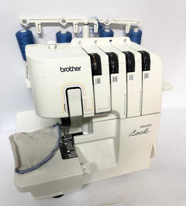 Masina de cusut- surfilat lock, marca Brother