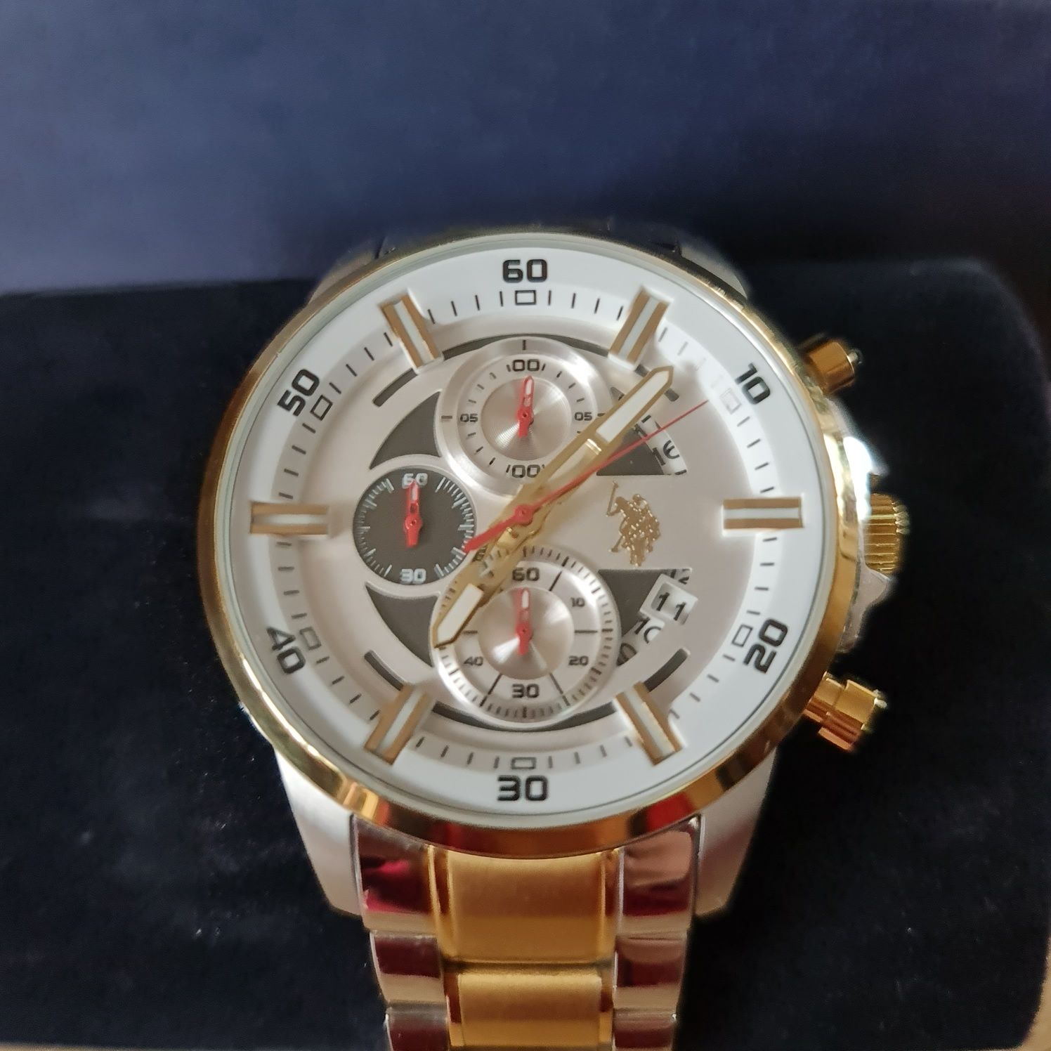 S. Polo Assn., Часовник с иноксова верижка, Сребрист/Златист

Виж подо