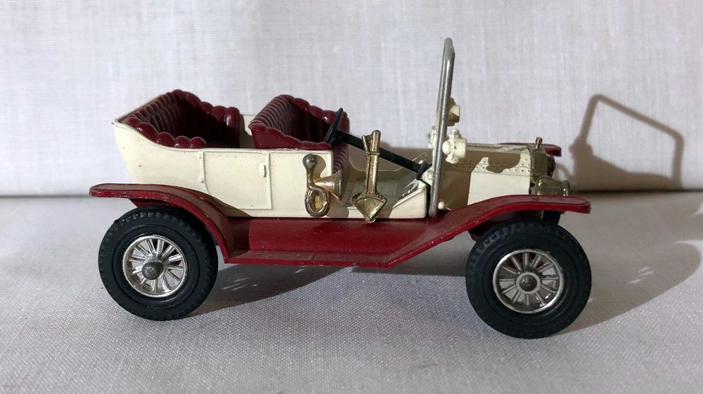 Macheta Matchbox Models of Yesteryear Y-1 1911 Ford Model T din 1970