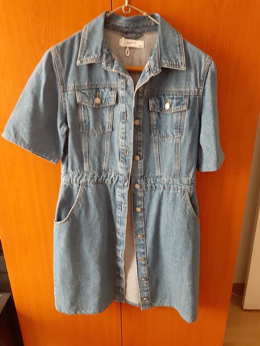 Rochie din denim, marca Rezerved.