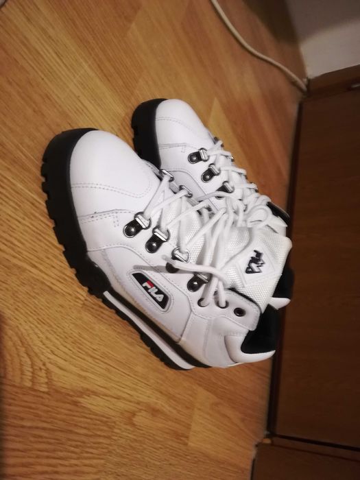 Adidasi FILA dama nr 38