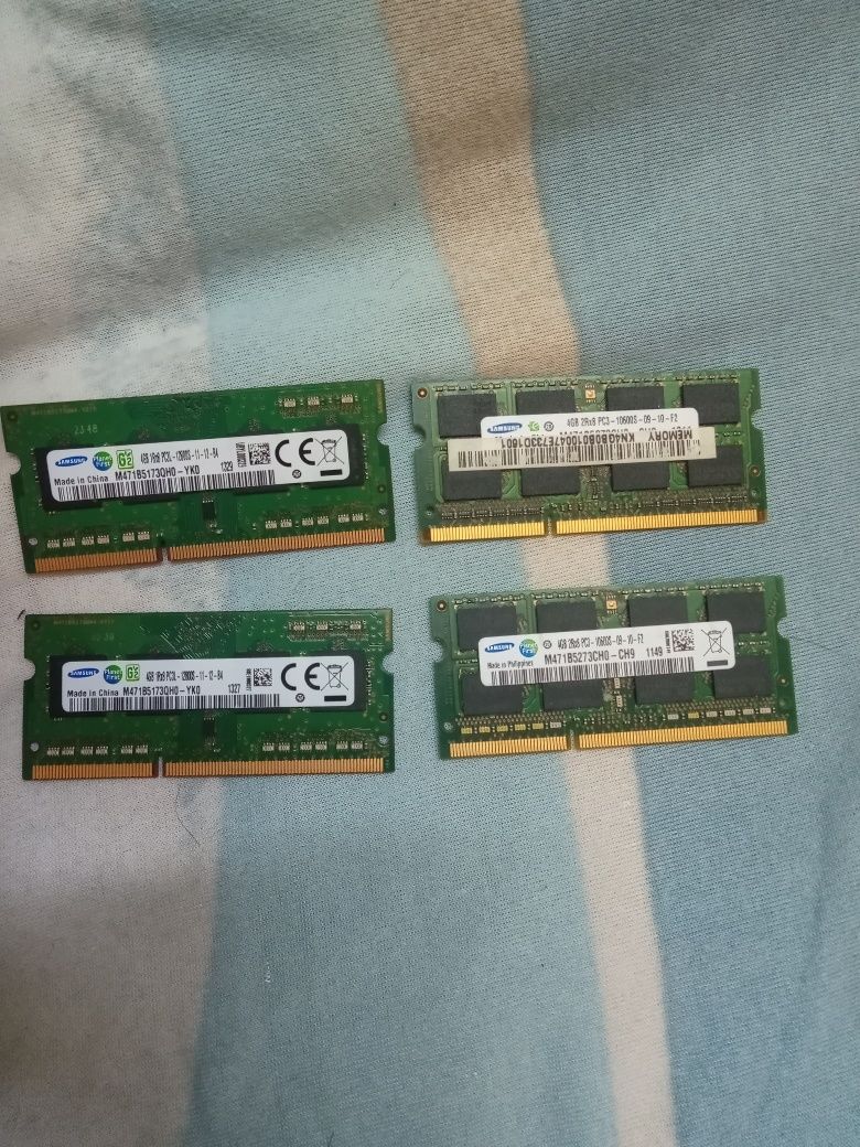 Memorie Memorii RAM Laptop 4GB / DDR3 / PCL 10600S si 12800S pereche