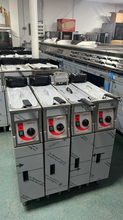 FriFri UK- Friteuza electrica ; Friteuza electrica SLIM Line 20 cm