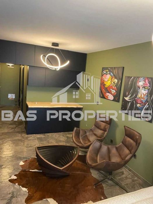 Продава се Едностаен апартамент в София, Център - 45 кв.м за 4267 €/кв.м - Снимка #3