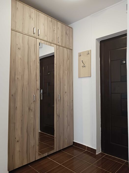 garsoniera 22mp, loc parcare in Dambul Rotund