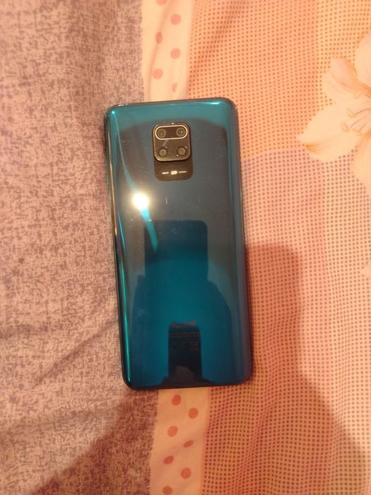 Redmi not 9s. Проблемаси ёк хамма жойи бутун. Каробкани документ ёк