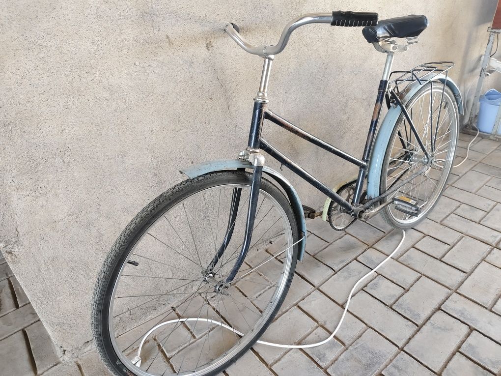 Damskiy sura velosiped sotiladi. Manzil Qashqadaryo viloyati Qarshi sh