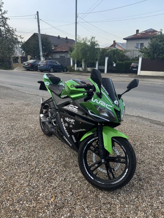 Yamaha yzf r125