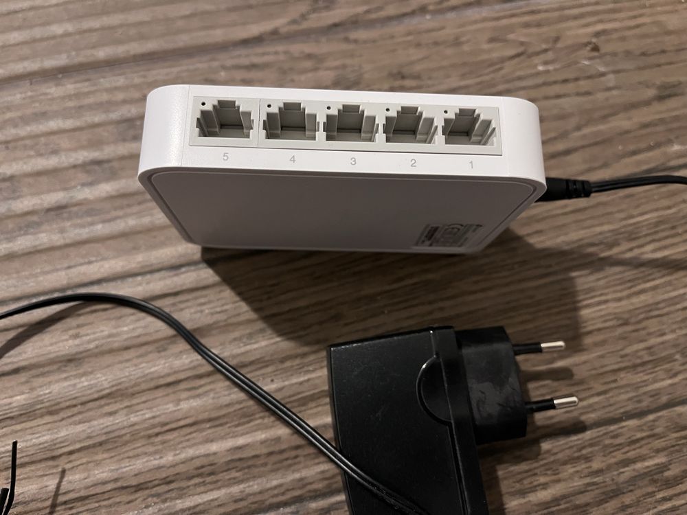5-port switch TP-LINK