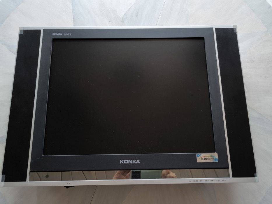 Плоский телевизор