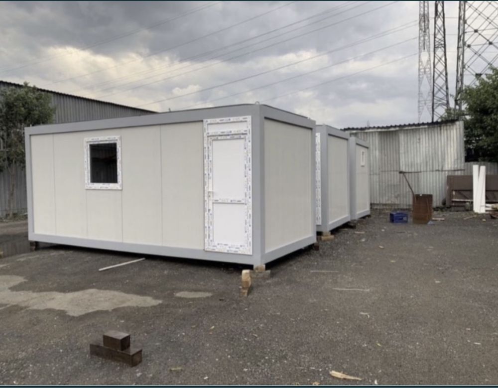 Container modular