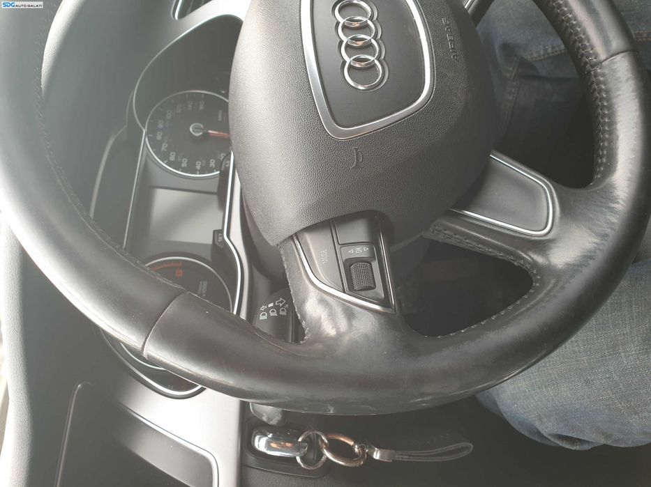 Volan Piele 4 Spite cu Comenzi Audi A4 B8 FL Facelift 2012 - 2015 [K1425]