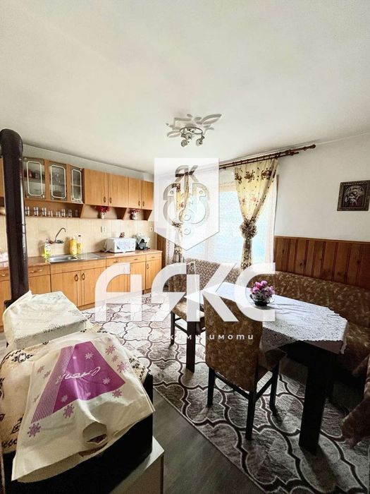 Къща в гр Перник