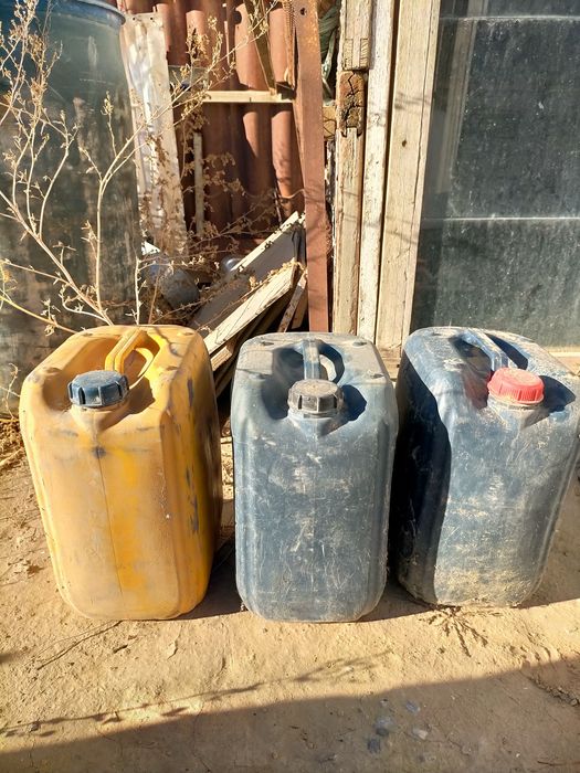 Канистр сатылады