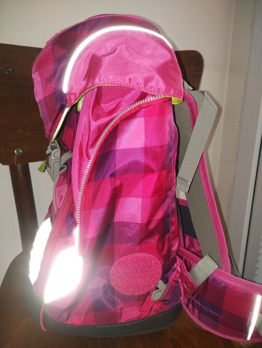Ергономична ученическа раница ергобаг ergobag