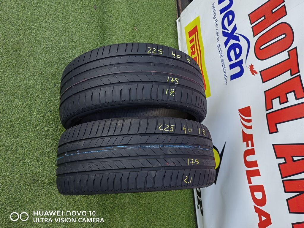 225 40 18 Bridgestone